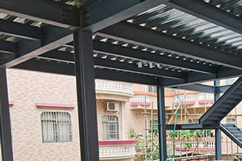 構建鋼結構平臺的話材料該怎么選擇？